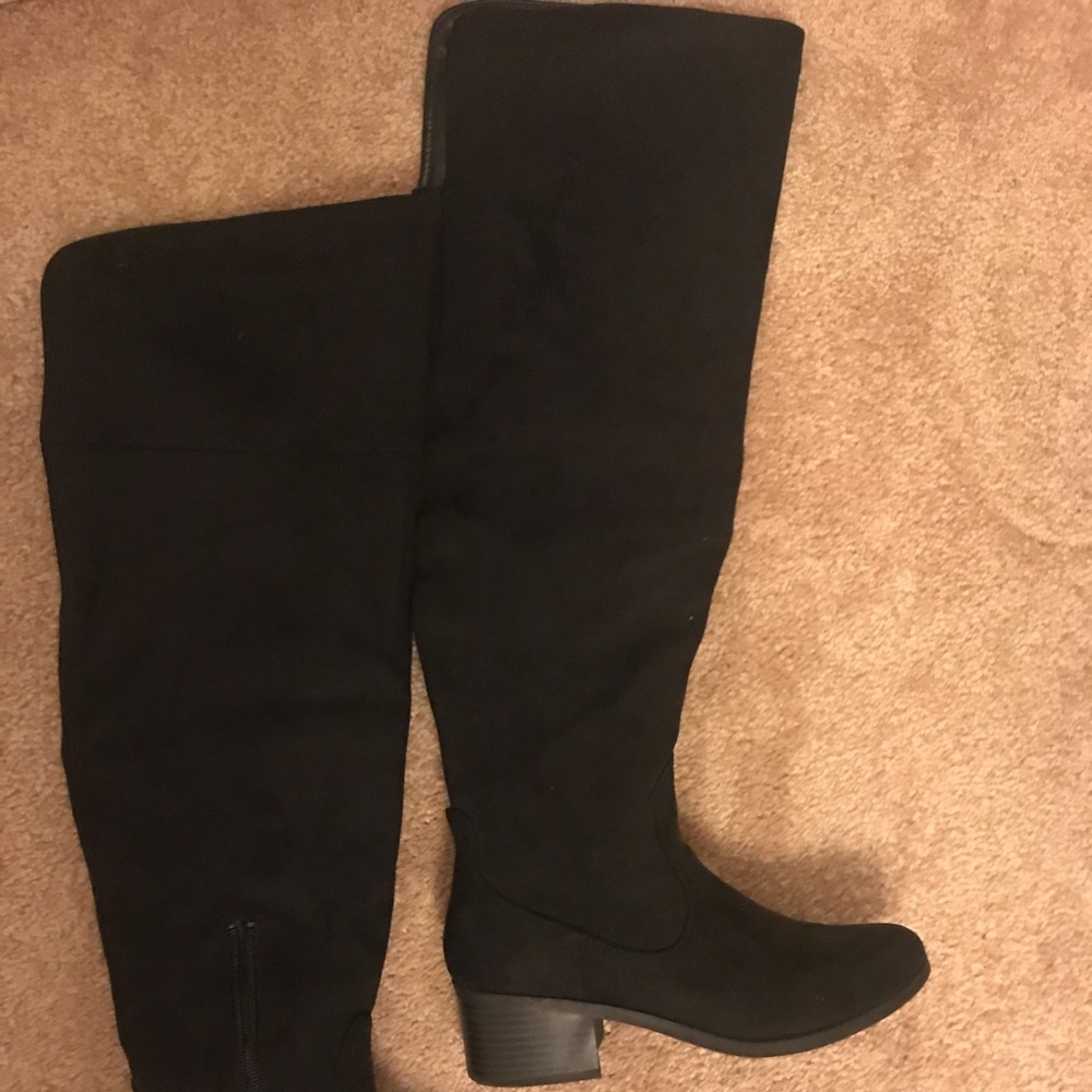 Knee high boots size 6